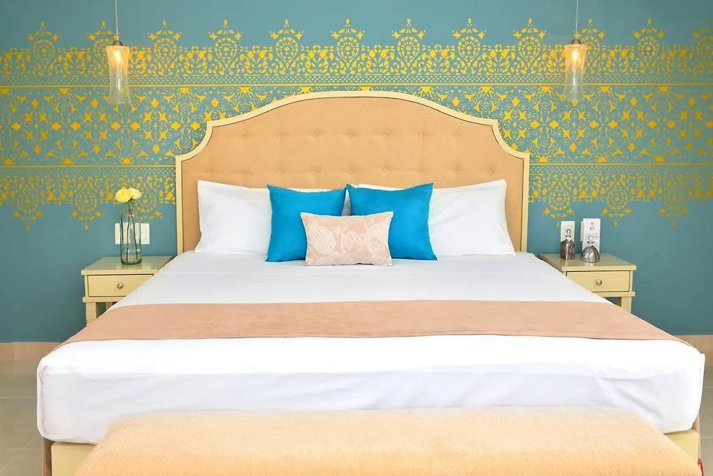 Unic Design Hotel & Restaurant- 5Th Avenue (Adults Only) Playa del Carmen 4*,  Mexico