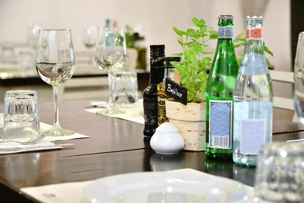 Unic Design Hotel & Restaurant- 5Th Avenue (Adults Only) Playa del Carmen 4*,  Mexico
