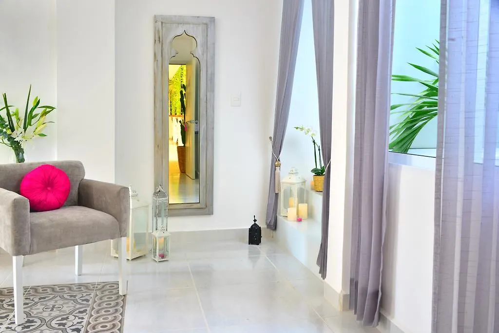 ****  Unic Design Hotel & Restaurant- 5Th Avenue (Adults Only) بلايا ديل كارمن المكسيك